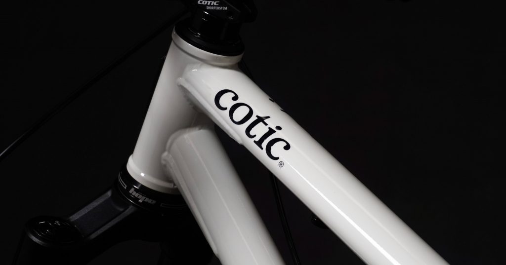 569494344_1317091590455156_8012791917794274442_n-1024x537 Mullet ou 29 Pouces? Le BFe 2026 Résout l'Équation du Semi-Rigide