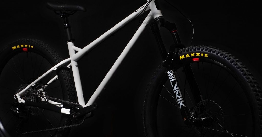 569965522_1317091633788485_3853768858309999827_n-1024x537 Mullet ou 29 Pouces? Le BFe 2026 Résout l'Équation du Semi-Rigide