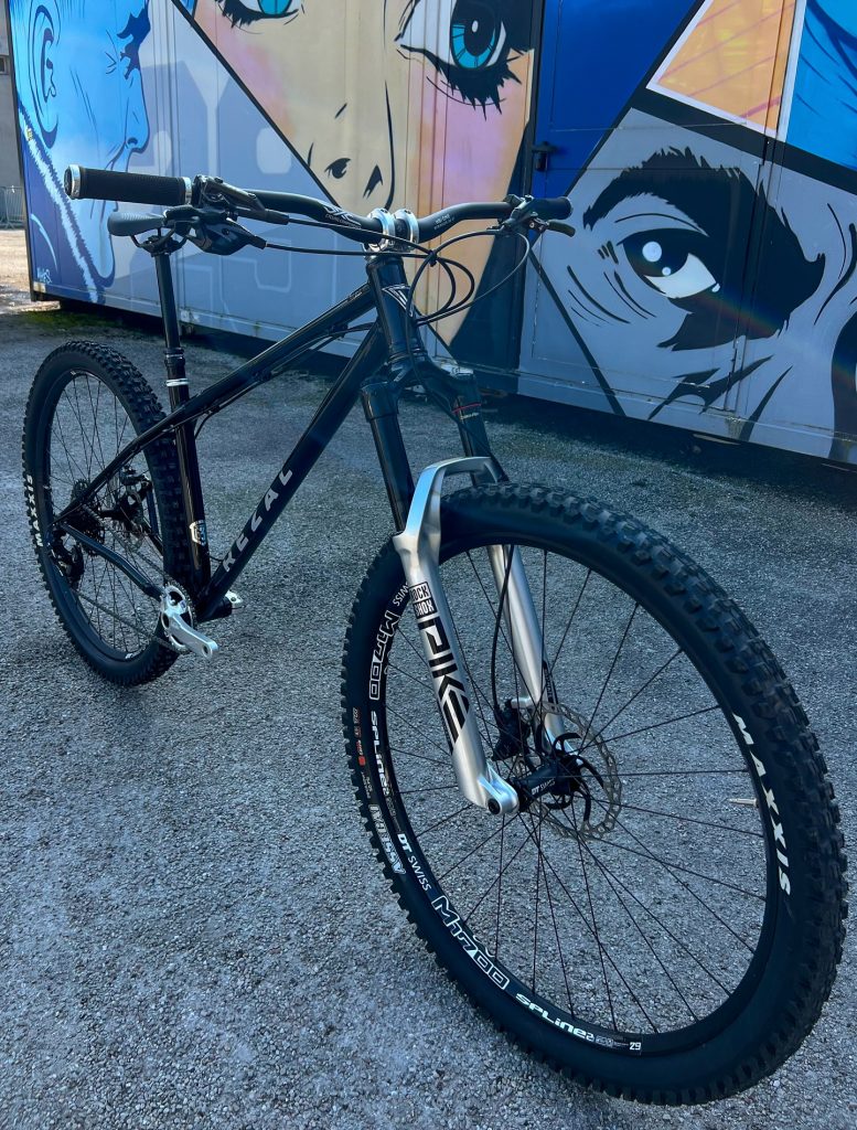 534527239_17866597941432553_2523928465449662601_n-777x1024 Le Défi relevé : Monter son Endurigide à moins de 1600 € en 2025