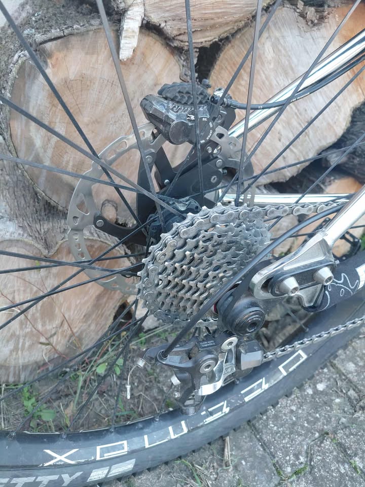 582325755_24624826143864032_1260472485716472192_n Le TransAm de Nicolas : L'Endurigide en Acier qui ne craint rien