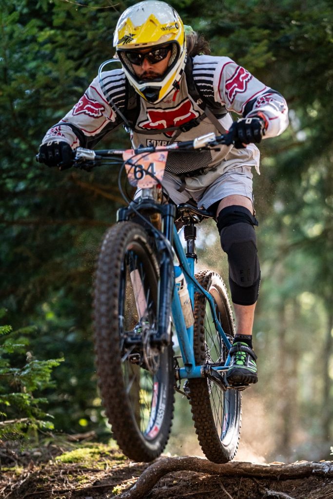 c3ccfa84-51e6-40da-87b1-0a18f4b7267f-683x1024 Le Salamandre de Jean-Guillaume : Une valeur inestimable